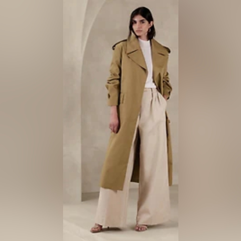 Banana Republic Timeless Trench (2023 Collection)
